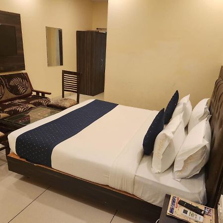 Hotel City Lite Delhi New Delhi Exteriör bild