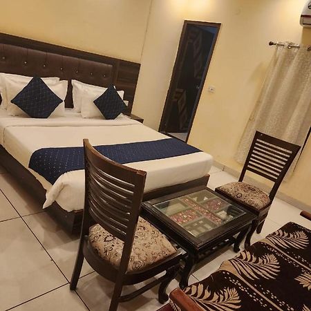 Hotel City Lite Delhi New Delhi Exteriör bild